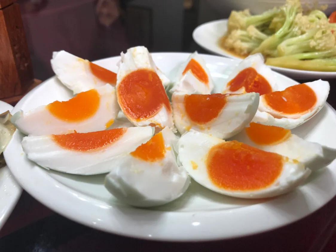 旅游美食朋友圈如何配文字?5个技巧让美食照点赞翻倍,告别单调分享 旅游美食朋友圈如何配文字?5个技巧让美食照点赞翻倍,告别单调分享