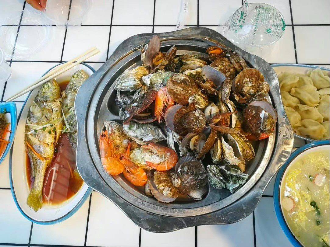 武汉旅游美食攻略：地道小吃、景点周边餐厅与必吃路线全指南，轻松吃遍武汉不踩坑