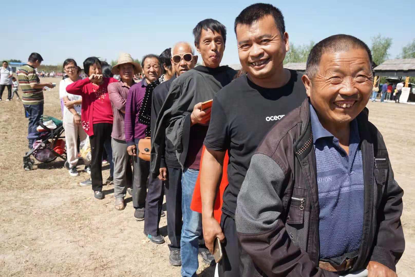 旅行美食说说最火一句话：深夜刷屏的味觉狂欢，教你轻松创作爆款内容