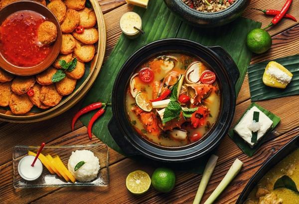 旅游美食景点全攻略：用味蕾开启环球旅行，轻松找到地道美味