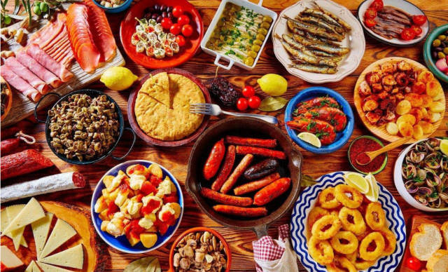 旅游美食图片大全：轻松找到诱人美食照片，提升旅行体验与营销效果